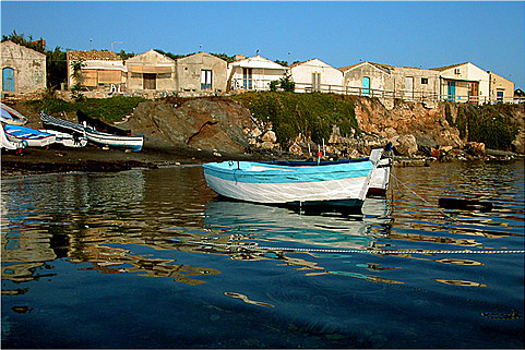 LoLHostel: Marzamemi - Portopalo Marzamemi - Portopalo
